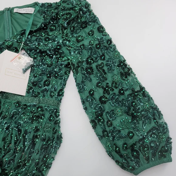 Mac Duggal Green Embellished V Neck 3/4 Sleeve A Line Gown - Picture 13 of 15